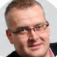 Portrét: Tomáš Houdek